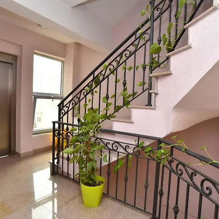 Apartment Golden Lavender Budva Exterior photo